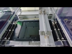 یک نمایش مثبت در رنگ سفید برای بازار